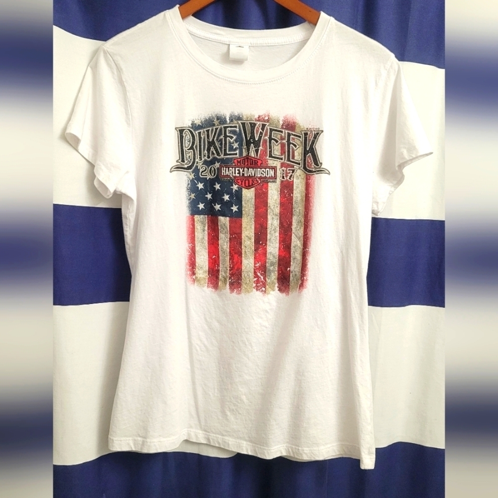 Harley-Davidson White Tee with American Flag Graphic – Size XL